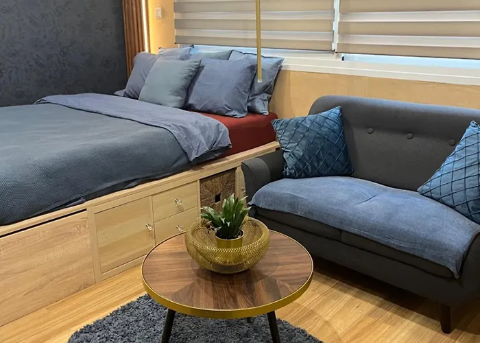 Square Vanilla * Салоники